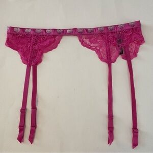 Victoria’s Secret Very Sexy Pink Lace Rhinestone Heart Garter Belt Size Medium